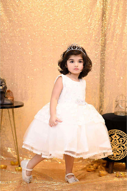 Qurratulain saqib - AK Galleria