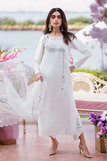 Nimra Kashif - AK Galleria