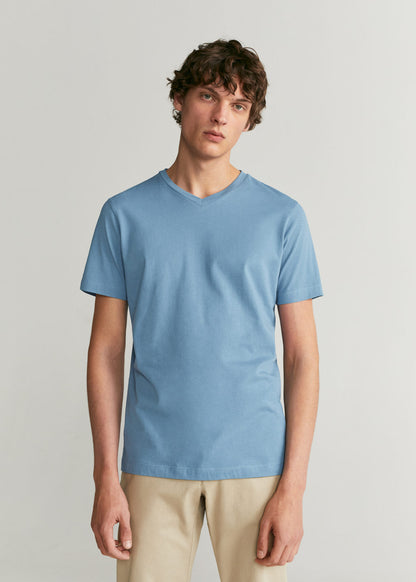 Men's light blue V-neck T-shirt, short sleeves, straight hem