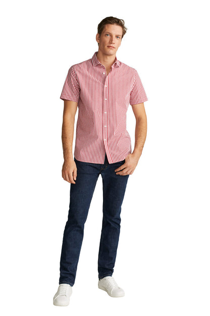 MANGO red and white gingham short-sleeve button-up shirt with jeans, full body