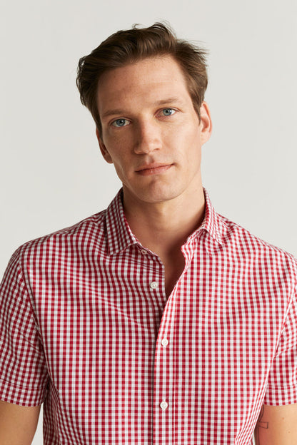 MANGO red check short-sleeve button-up shirt, collar and buttons detail