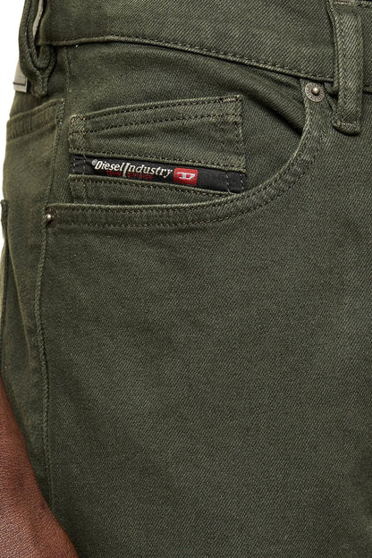 Diesel men's olive-green jeans close-up of logo patch and stitching