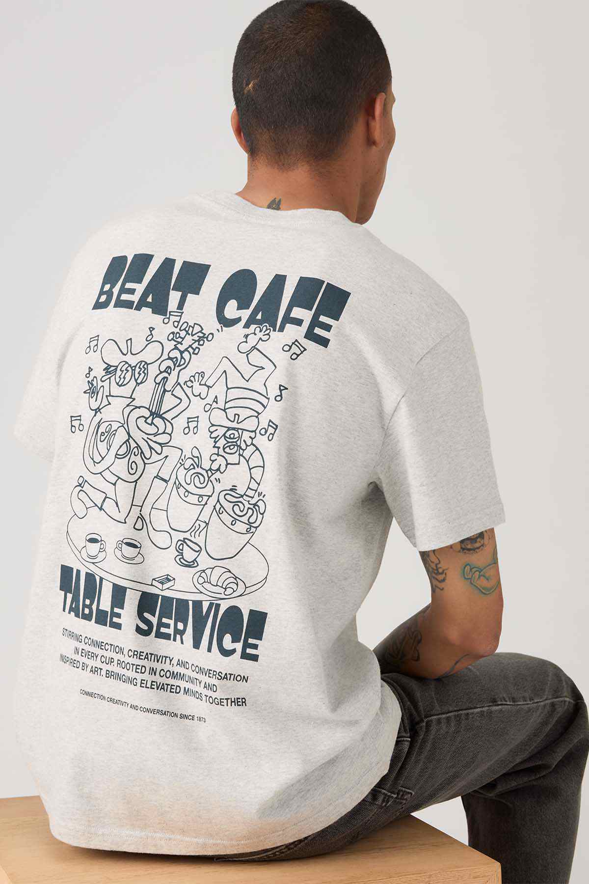 Levi's pearl gray T-shirt, back print with Bear Cafe graphic and Table Service text
