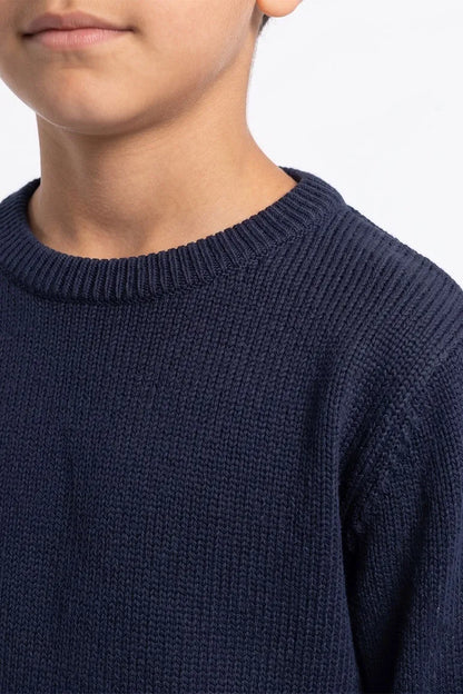 Navy crew-neck knit sweater collar with ribbed trim