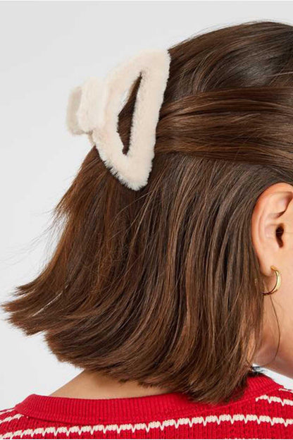 Accessorize - AK Galleria