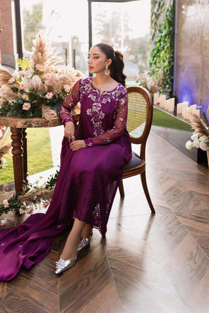 Nimra Kashif - AK Galleria