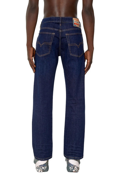 Blue denim jeans, straight-leg fit with back pockets and small logo patch