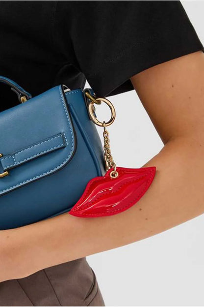 Accessorize - AK Galleria