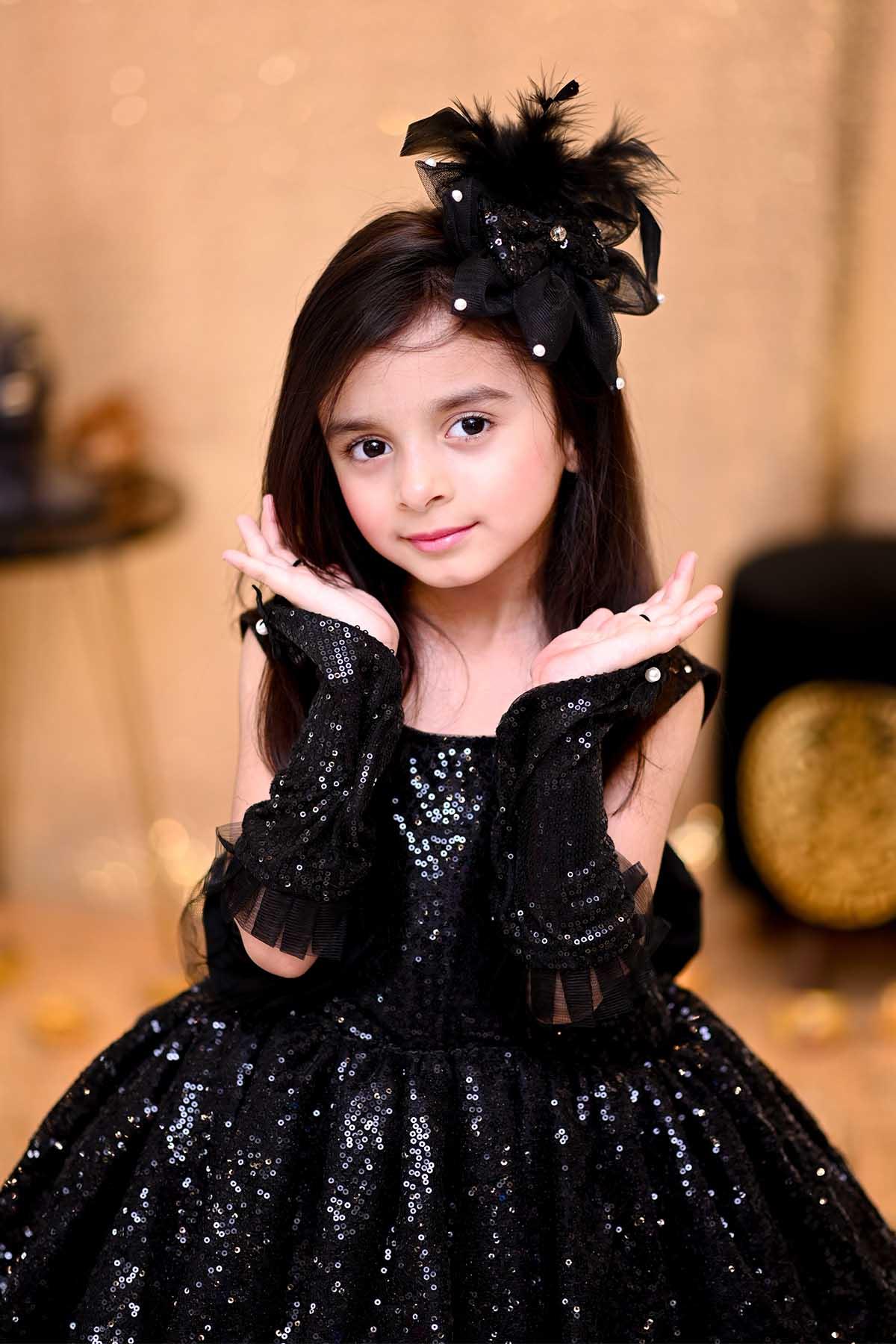 Qurratulain saqib - AK Galleria