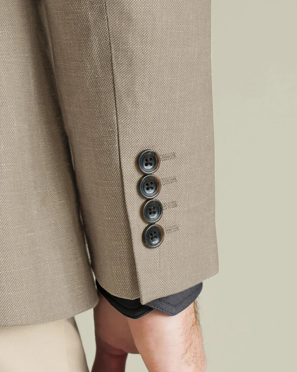 Charles Tyrwhitt - AK Galleria