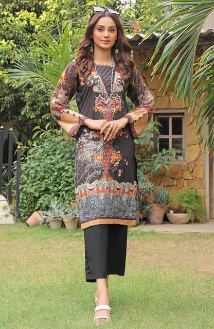 Black printed long tunic with colorful paisley trim, long sleeves and black pants