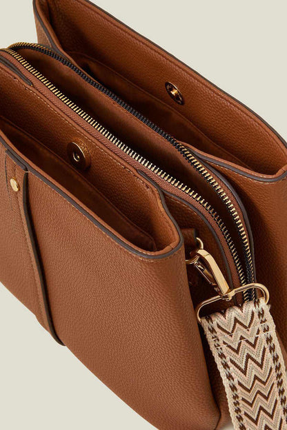 Accessorize - AK Galleria