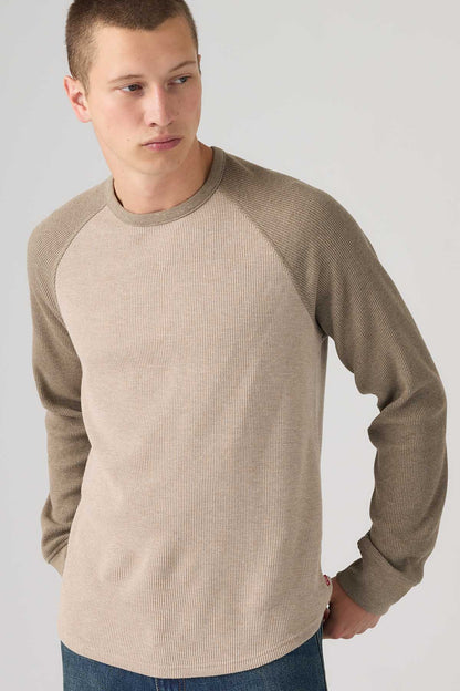 Levi's