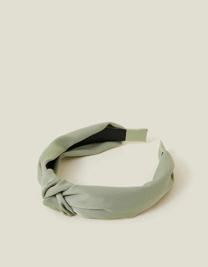Accessorize - AK Galleria