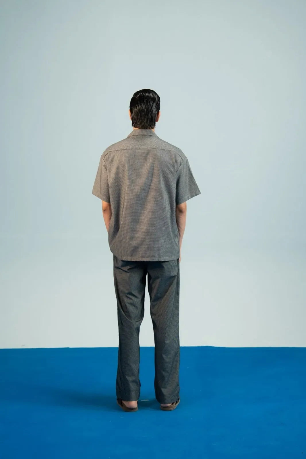 Brackets - AK Galleria