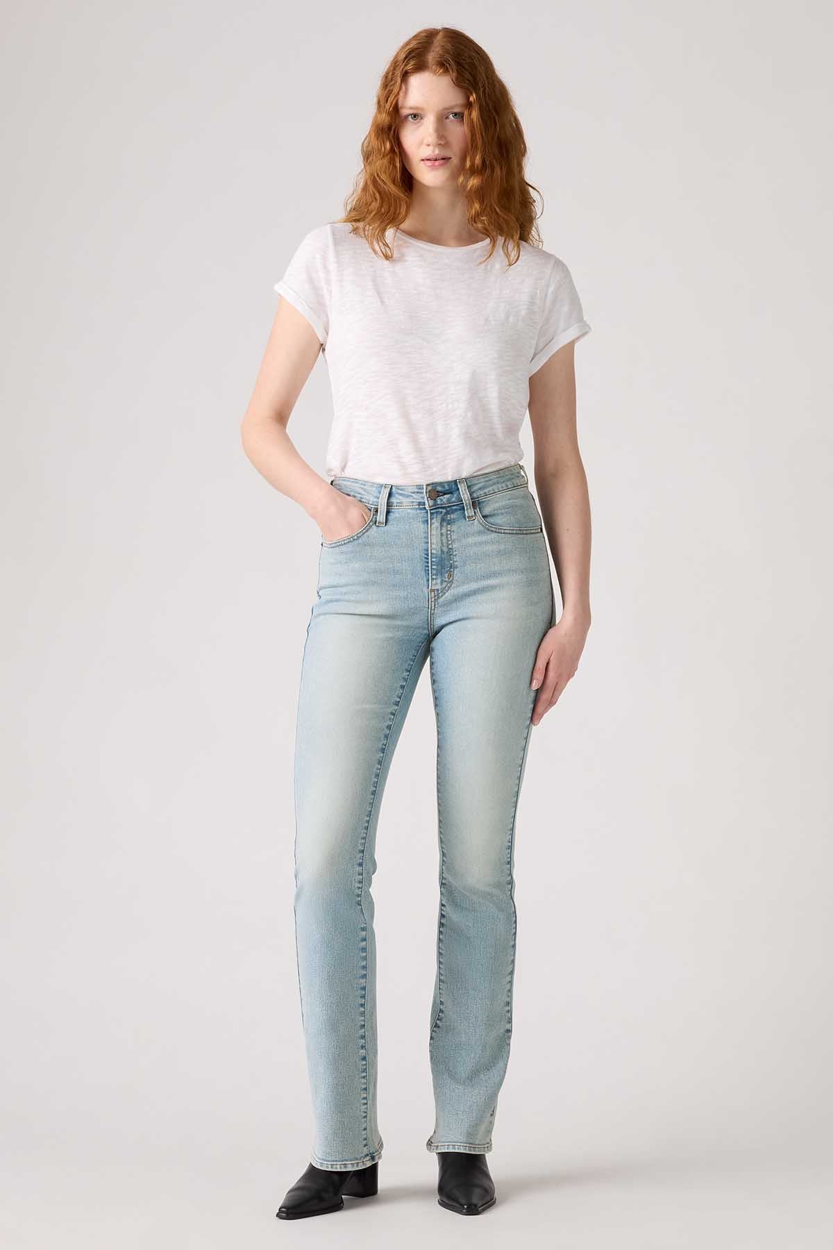 Levi's