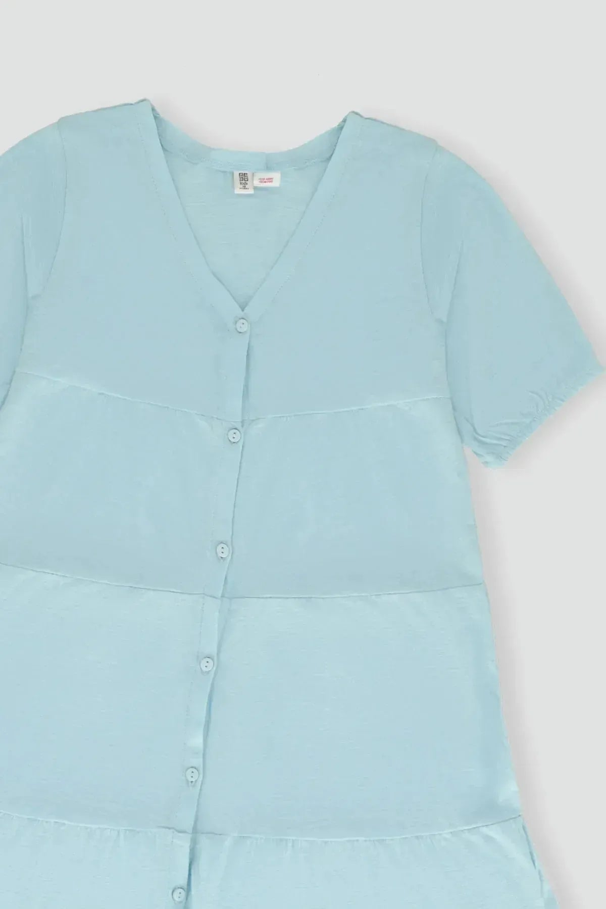 Sky blue girls' short-sleeve dress with V-neck button placket and tiered skirt
