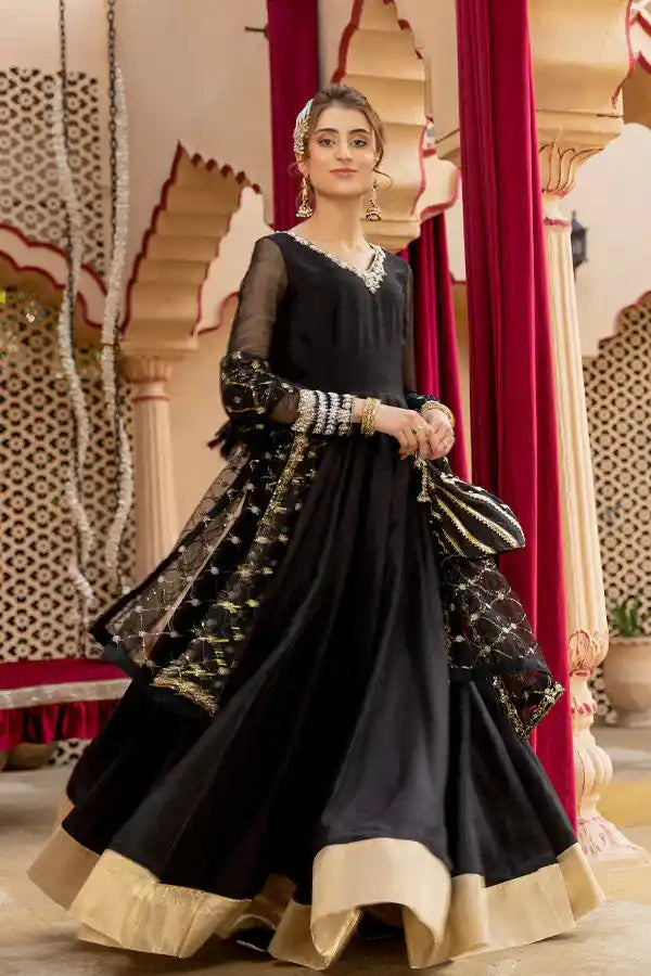 Kausar Attire