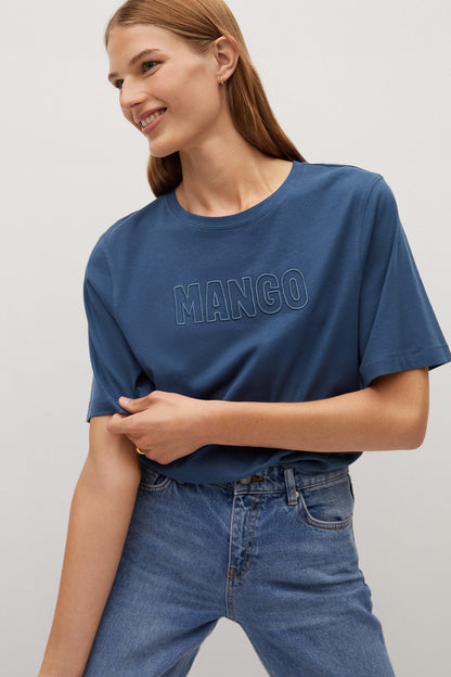 Ink blue crew-neck T-shirt with MANGO logo on chest
