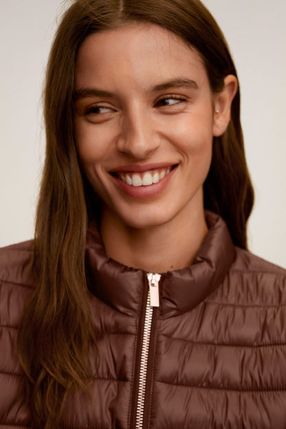 MANGO tobacco brown puffer jacket close-up, full-zip pull and stand collar