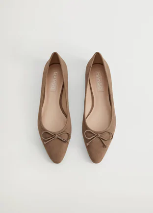 MANGO light brown ballerina flats with bow tie detail, front view