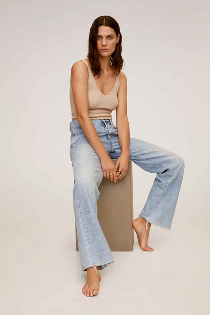 Sand ribbed scoop-neck sleeveless tank top