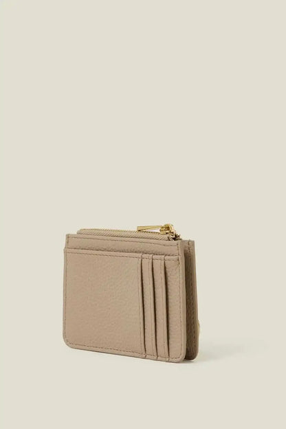 Accessorize - AK Galleria