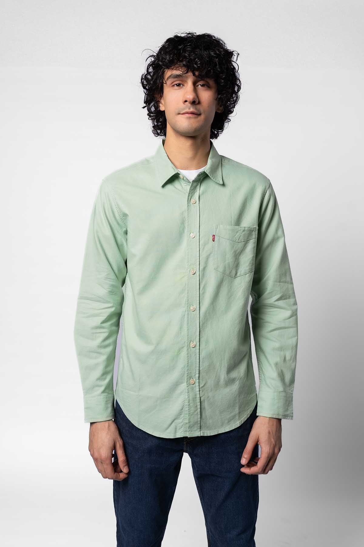 Levi's