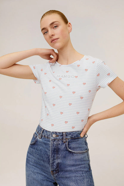 MANGO heart-print T-shirt with crew neck, short sleeves, red MANGO word among hearts