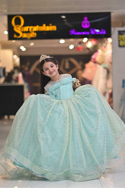 Qurratulain saqib - AK Galleria
