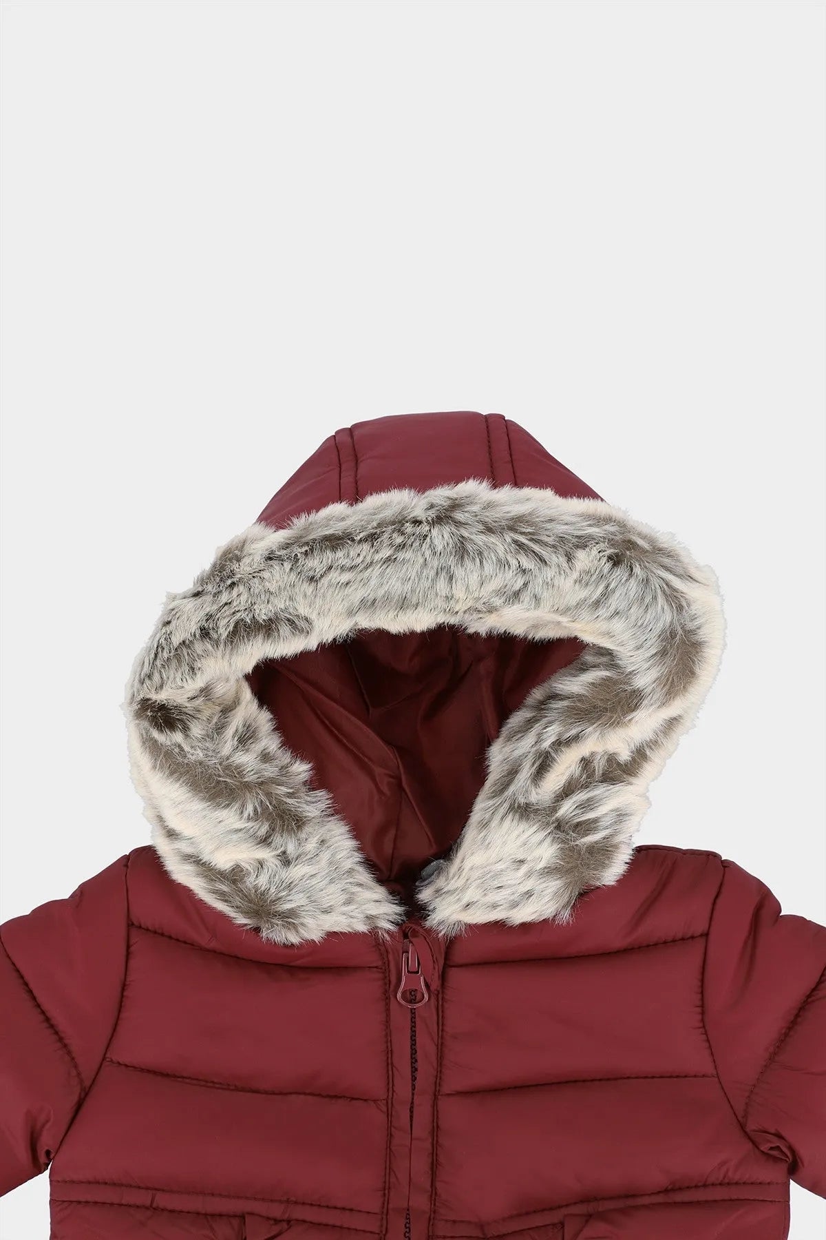 Kids maroon puffer jacket close-up: fur-trim hood and front zipper
