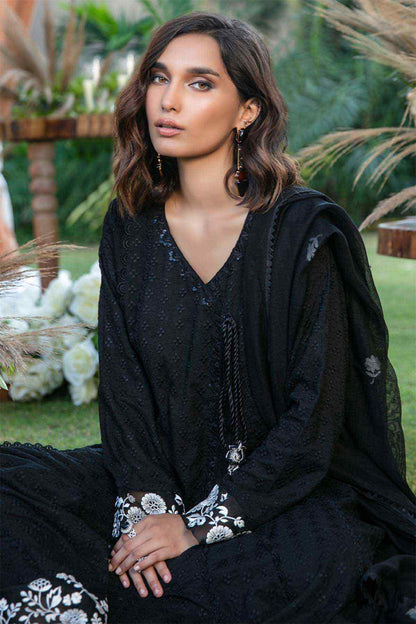 Nimra Kashif - AK Galleria