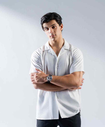 White fitted short-sleeve button-up shirt featuring a pointed collar and front buttons