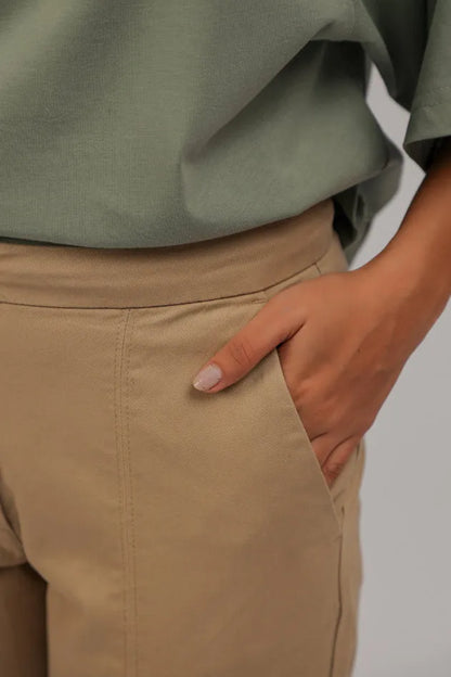MILES cropped sand pants close-up of waistband and side pocket