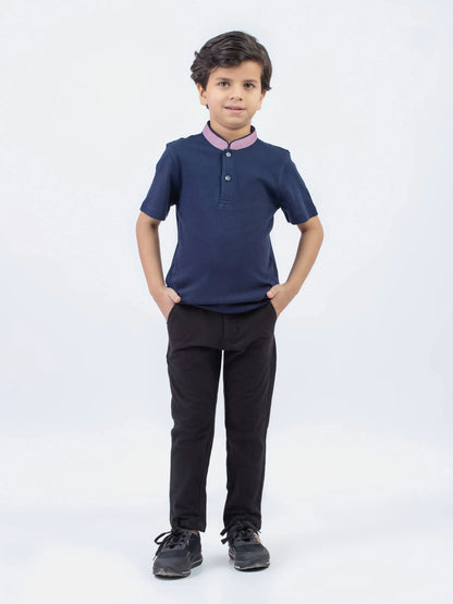 Brumano boys' dark blue polo with short sleeves, button placket, and purple ribbed collar