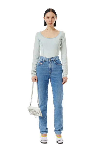 Blue denim jeans, high waist straight legs with ankle cuffs