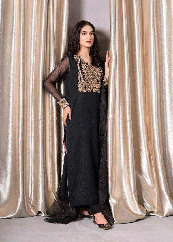 stitched 3 piece suits for ladies online in pakistan