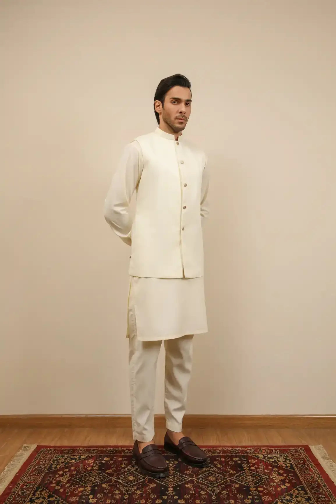 MURAQSH - AK Galleria
