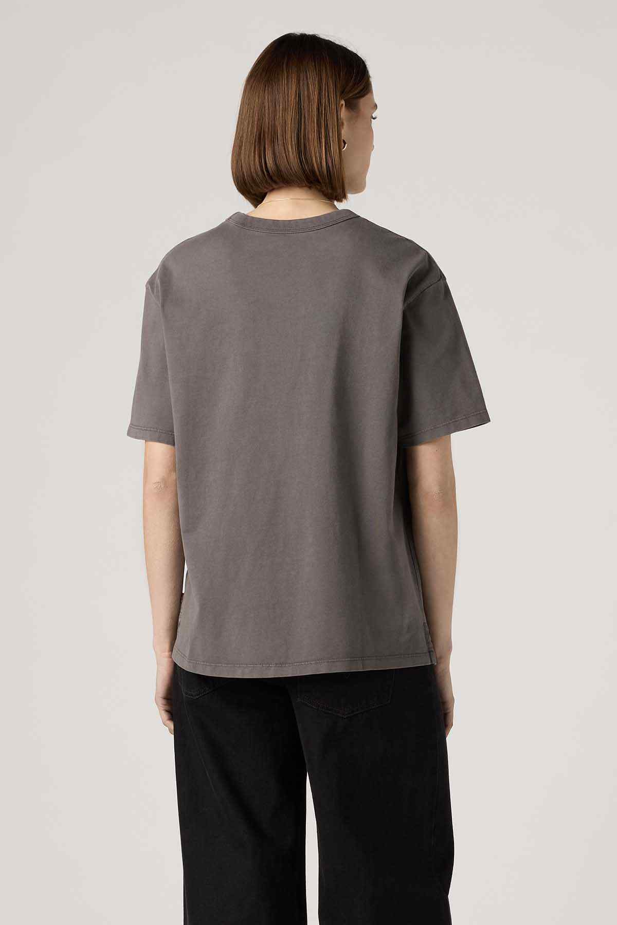 Women's dark gray graphic T-shirt, back view