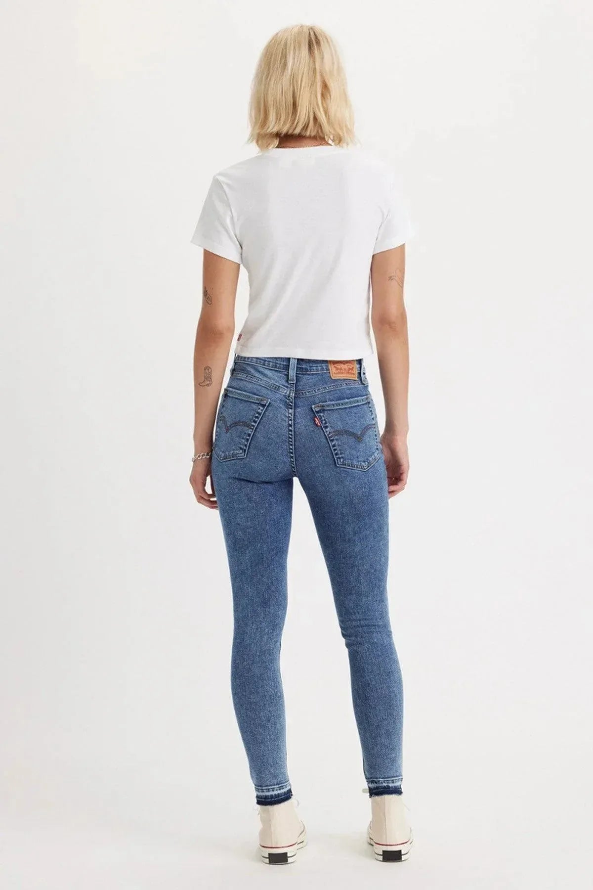 Levi's - AK Galleria