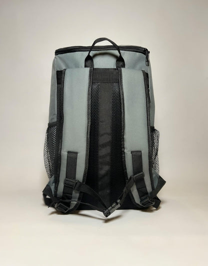 Backpack back view with adjustable shoulder straps and top handle