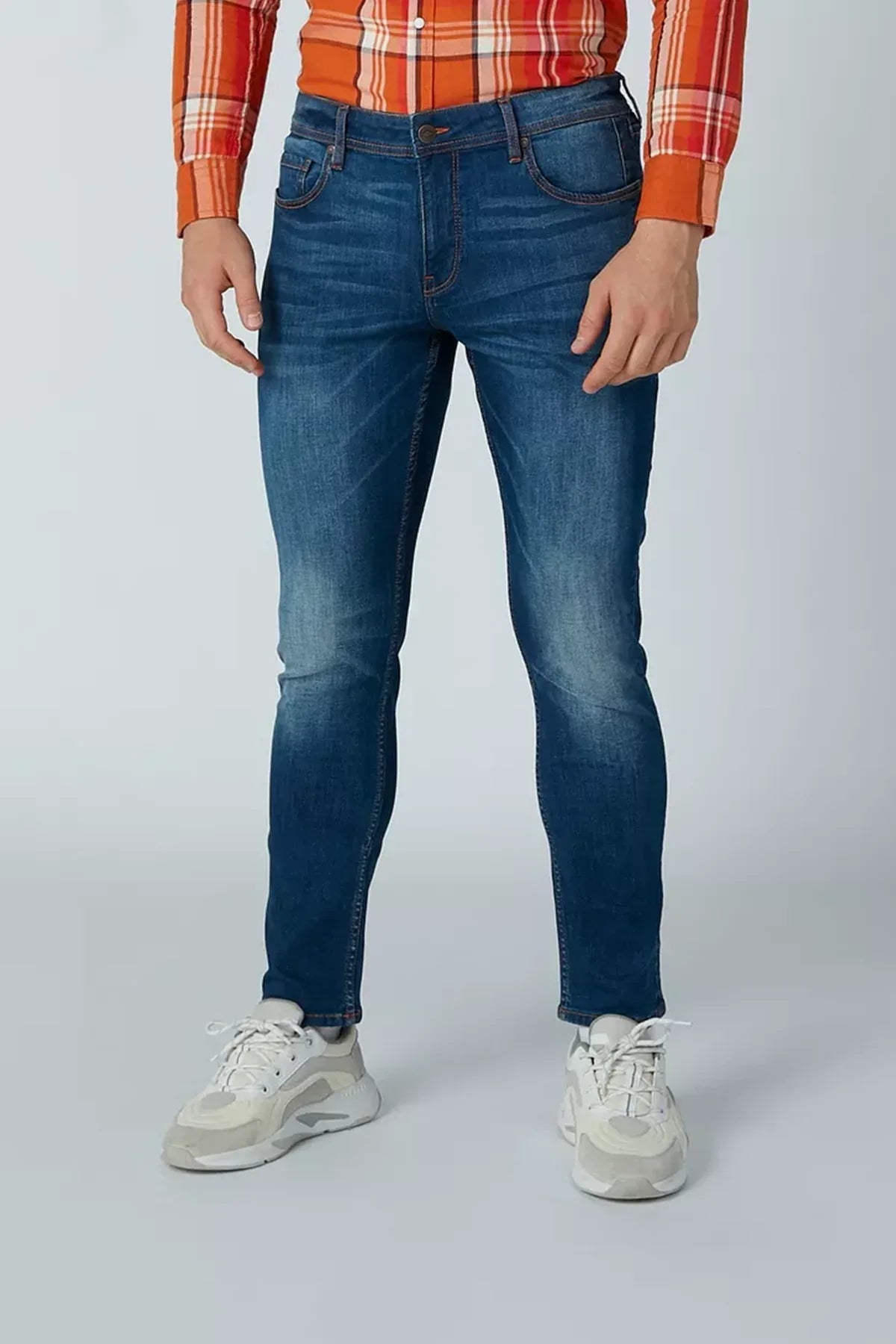 Splash - AK Galleria