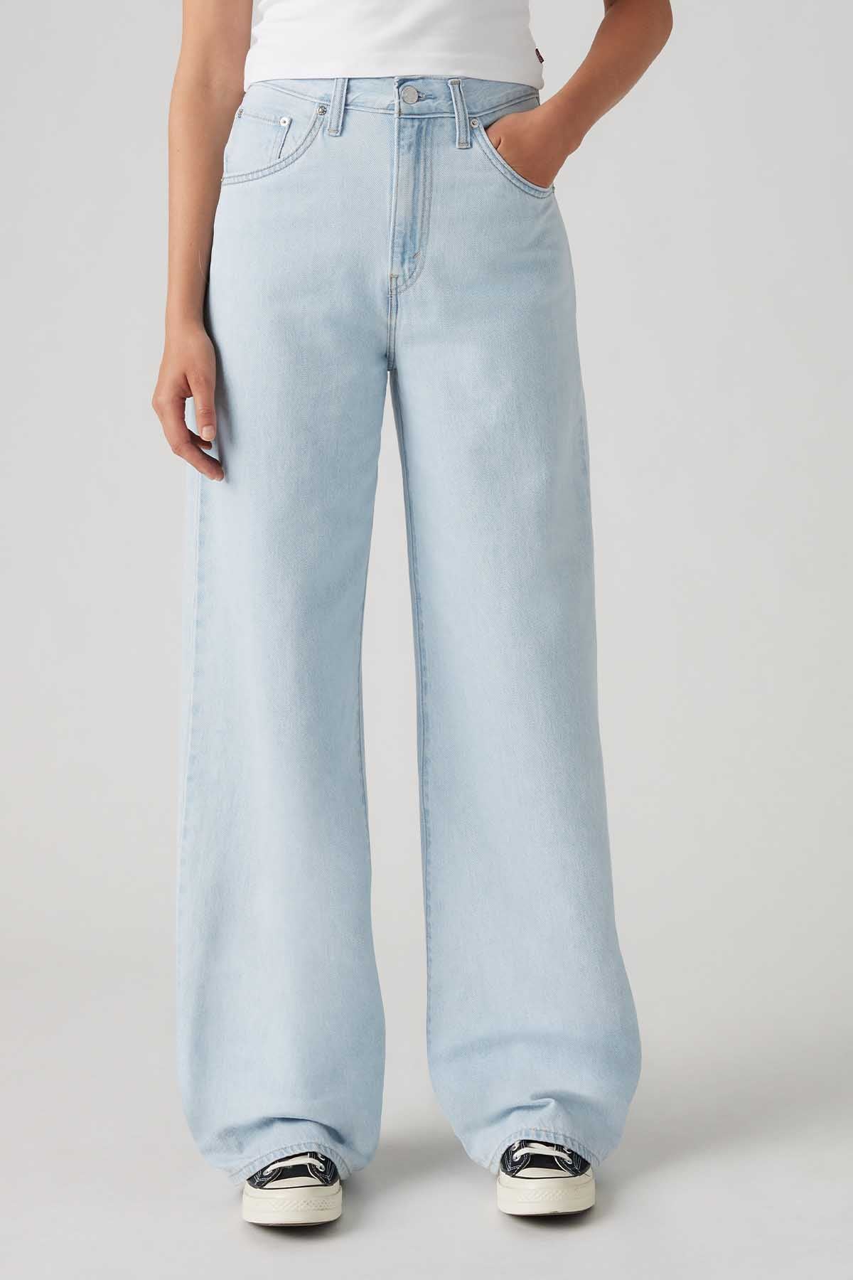 Levi's