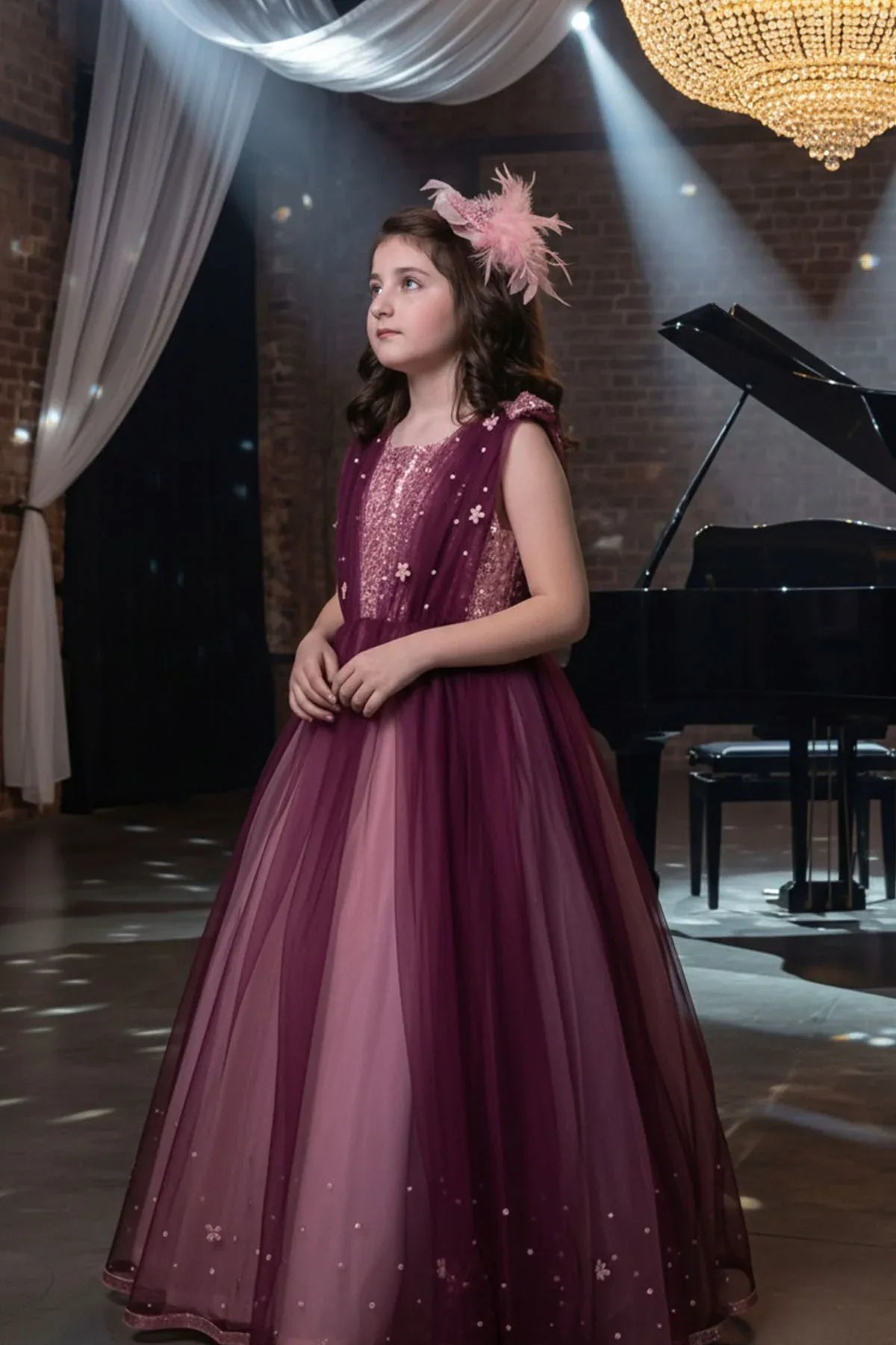 Qurratulain saqib - AK Galleria