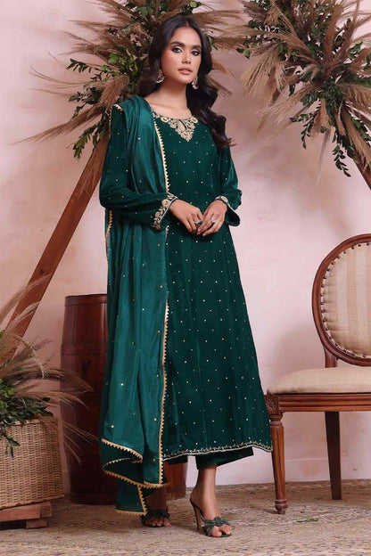 Nimra Kashif - AK Galleria