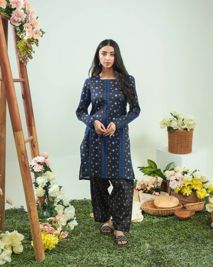 Women’s navy blue geometric print kurta set with black patterned pants