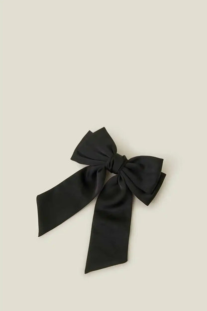 Accessorize - AK Galleria