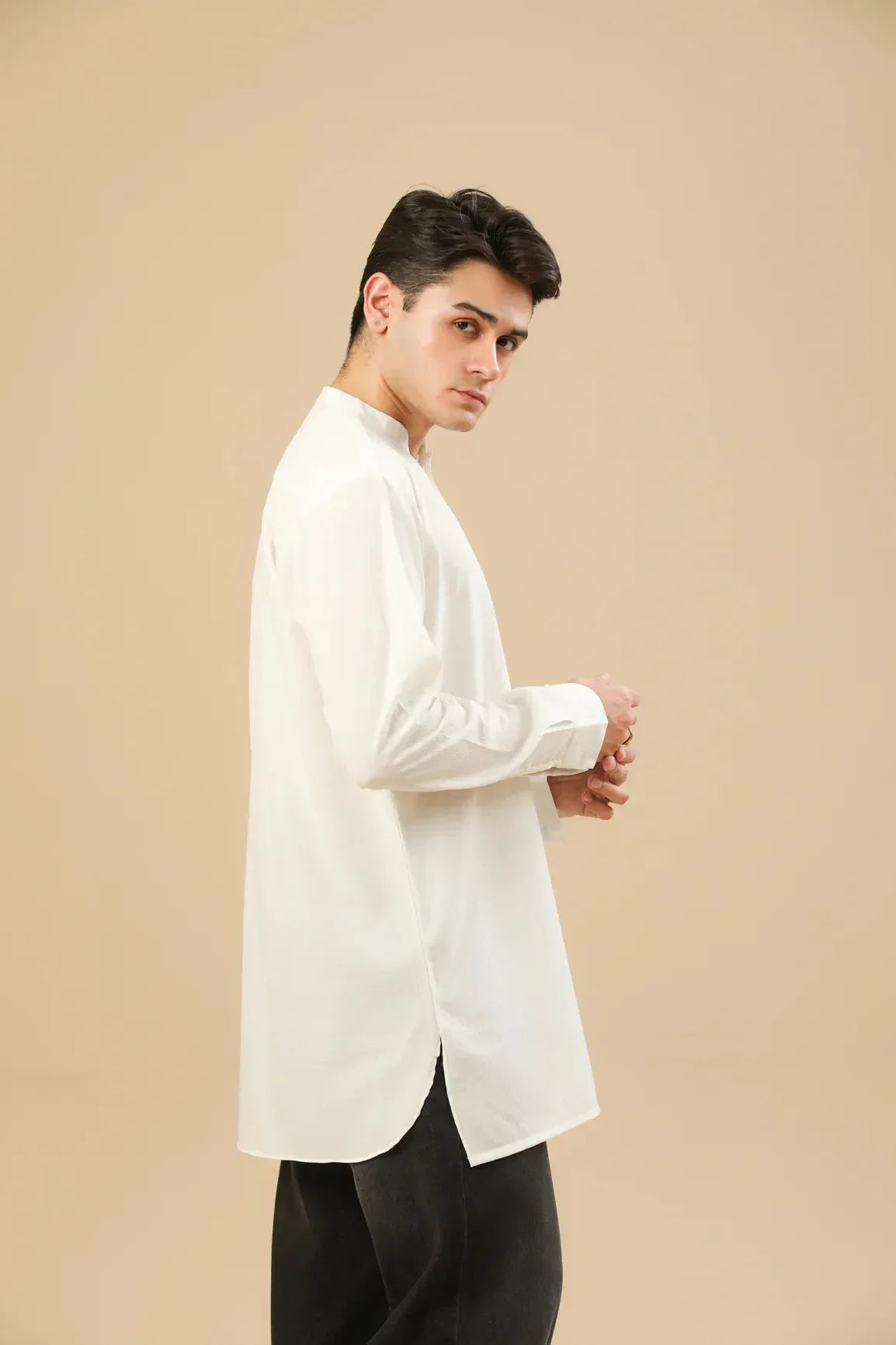 MURAQSH - AK Galleria