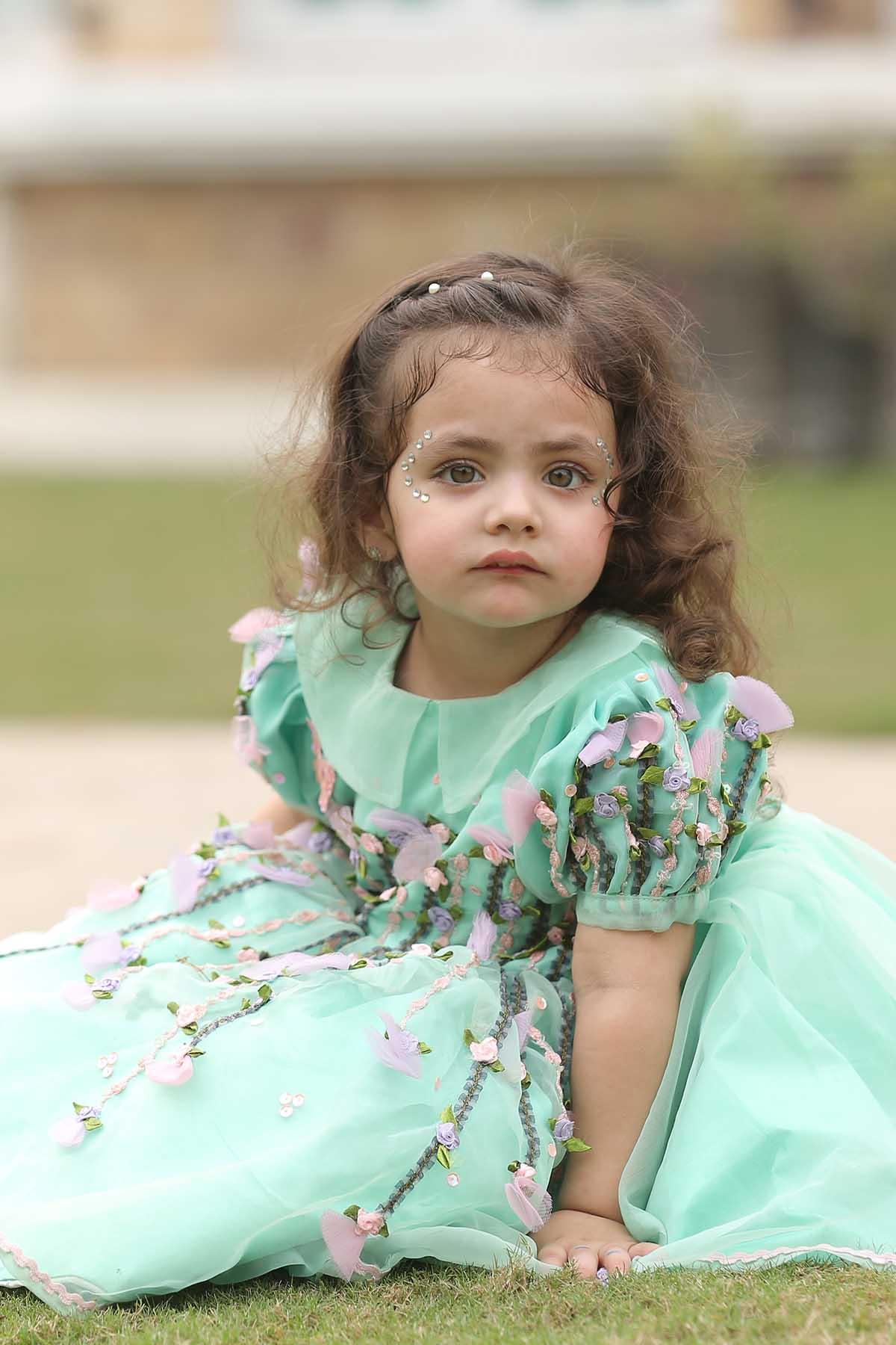 Qurratulain saqib - AK Galleria