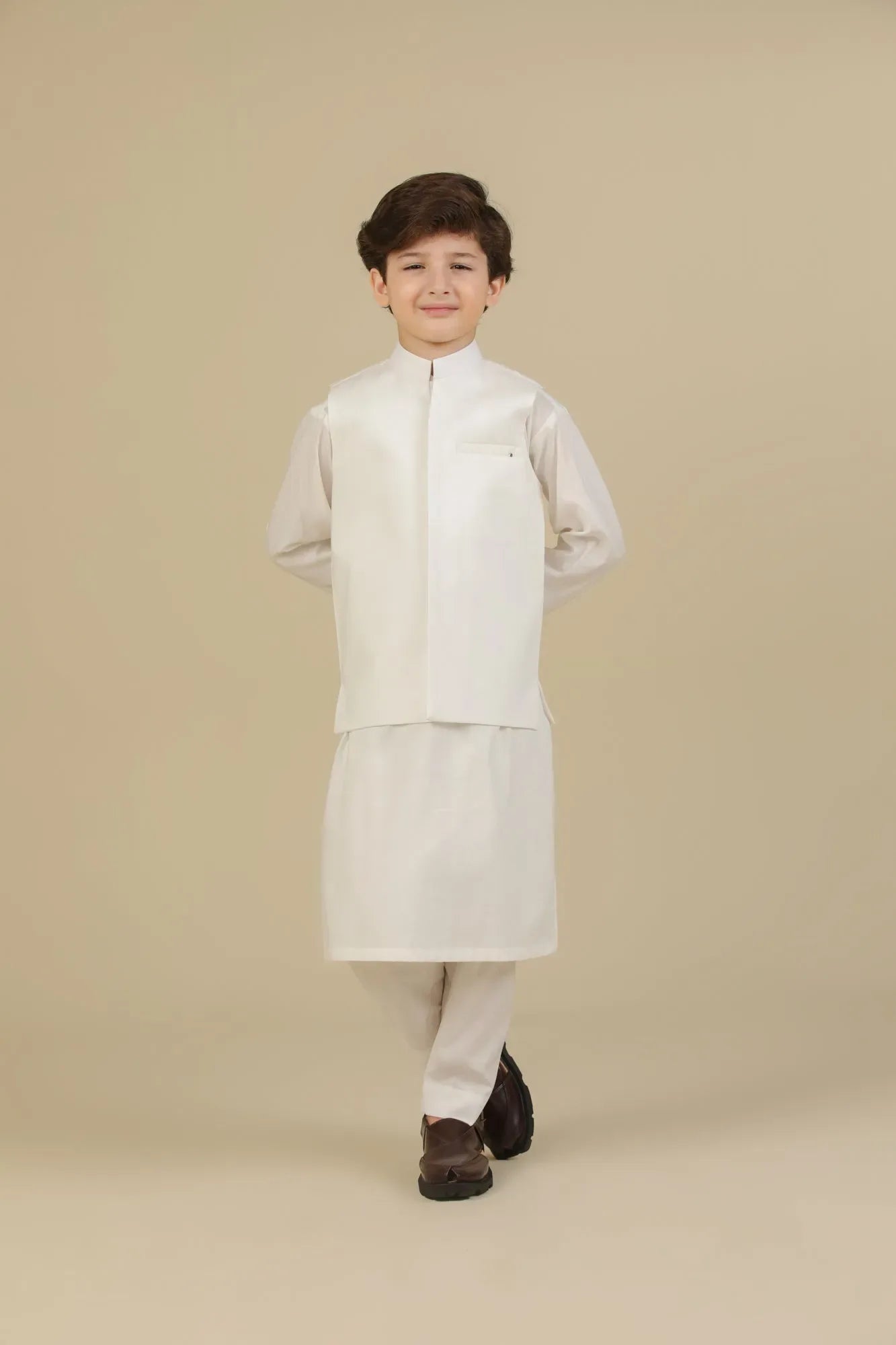 MURAQSH - AK Galleria